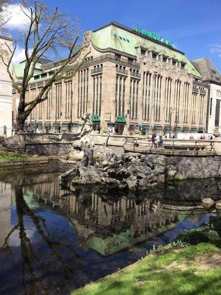 Hotel Weidenhof Дюссельдорф Екстер'єр фото